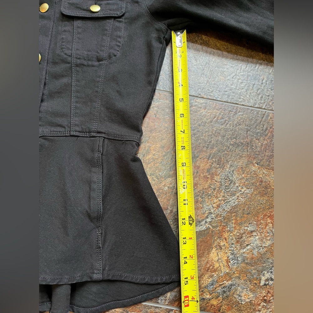 Frame black denim flounce peplum slim fit metal button jean jacket. Size XXS - Picture 14 of 16